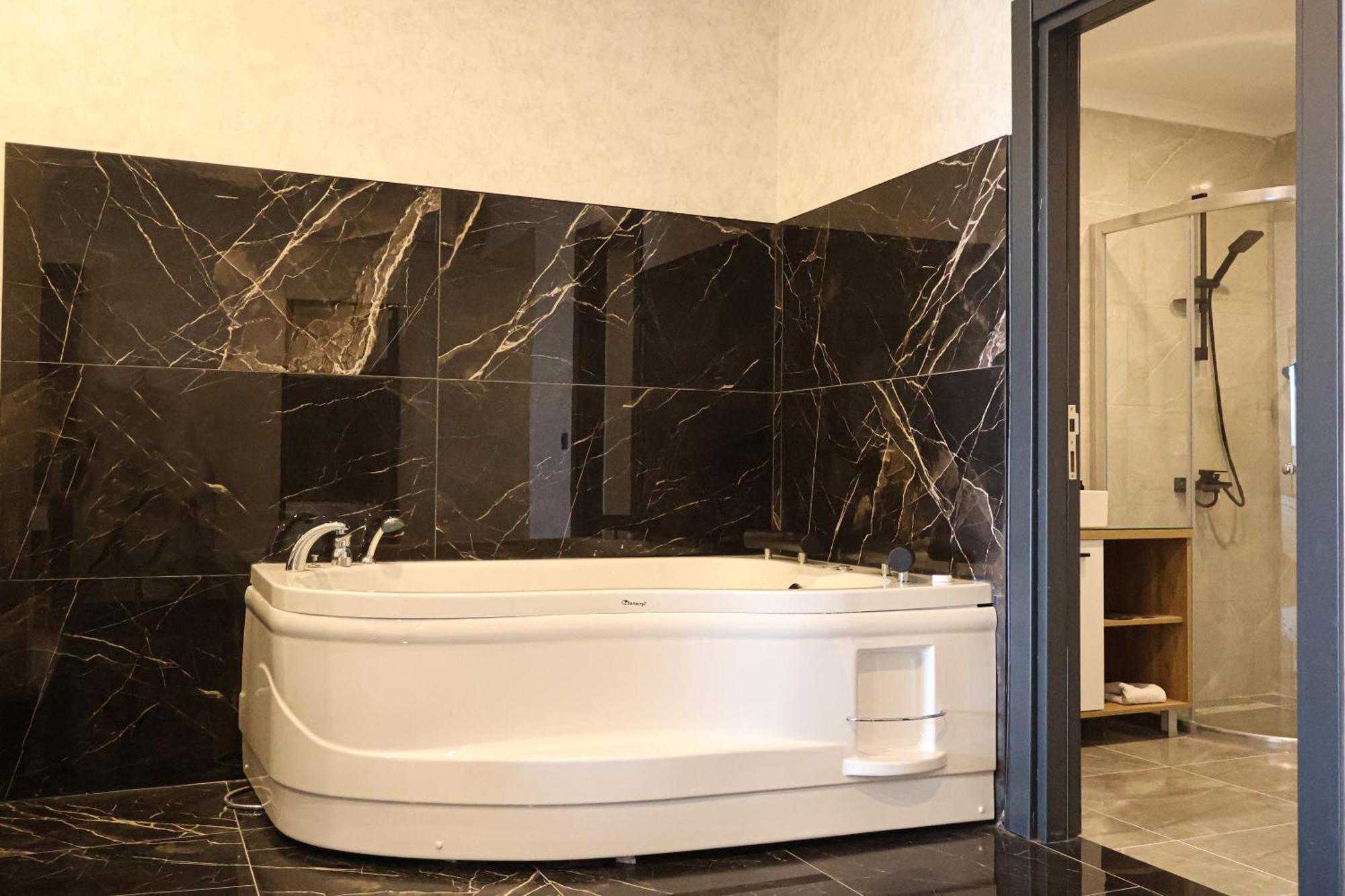 איסטמבול Home Plus Hotel מראה חיצוני תמונה