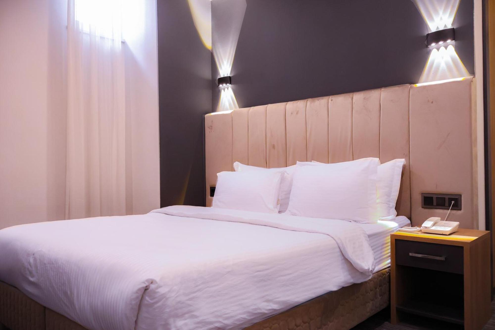 איסטמבול Home Plus Hotel מראה חיצוני תמונה